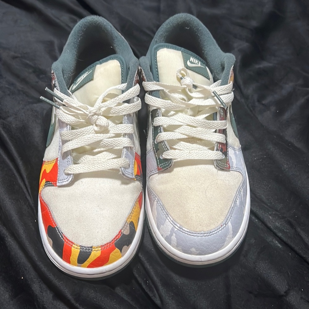 Nike Dunk Low
